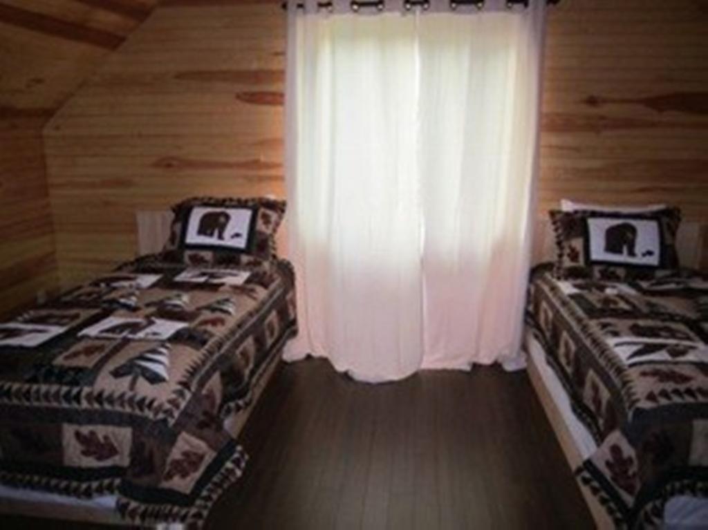 Swept Away Cottages Cavendish Room photo